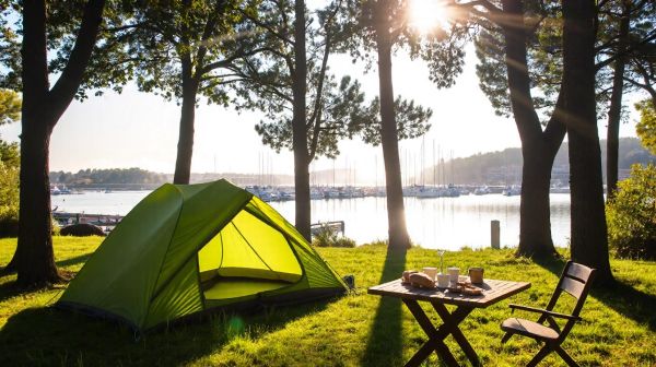 Découvrez les meilleures activités camping à Port Grimaud